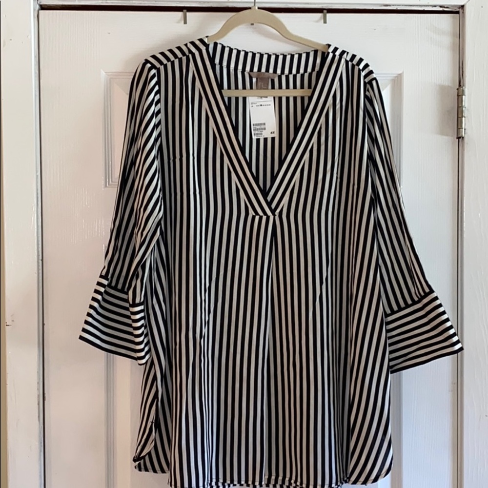 Brand New Women’s H&M Striped v-NeckTunic Top